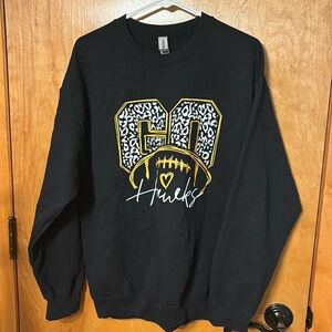 Iowa Hawkeyes Crew Neck Sweatshirt, Gildan brand, size large, black